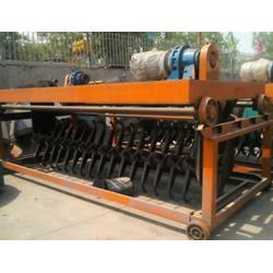 商丘一正重工 優(yōu)質(zhì)有機(jī)肥發(fā)酵設(shè)備與翻堆機(jī)的全面解析